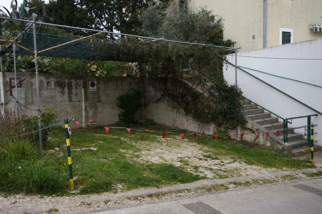 Apartment With Terrace And Sea View Mali Lošinj Exterior foto